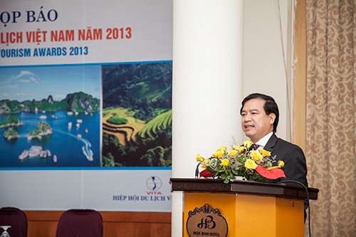 Phó Tổng cục trưởng TCDL Hà Văn Siêu phát biểu tại cuộc họp báo